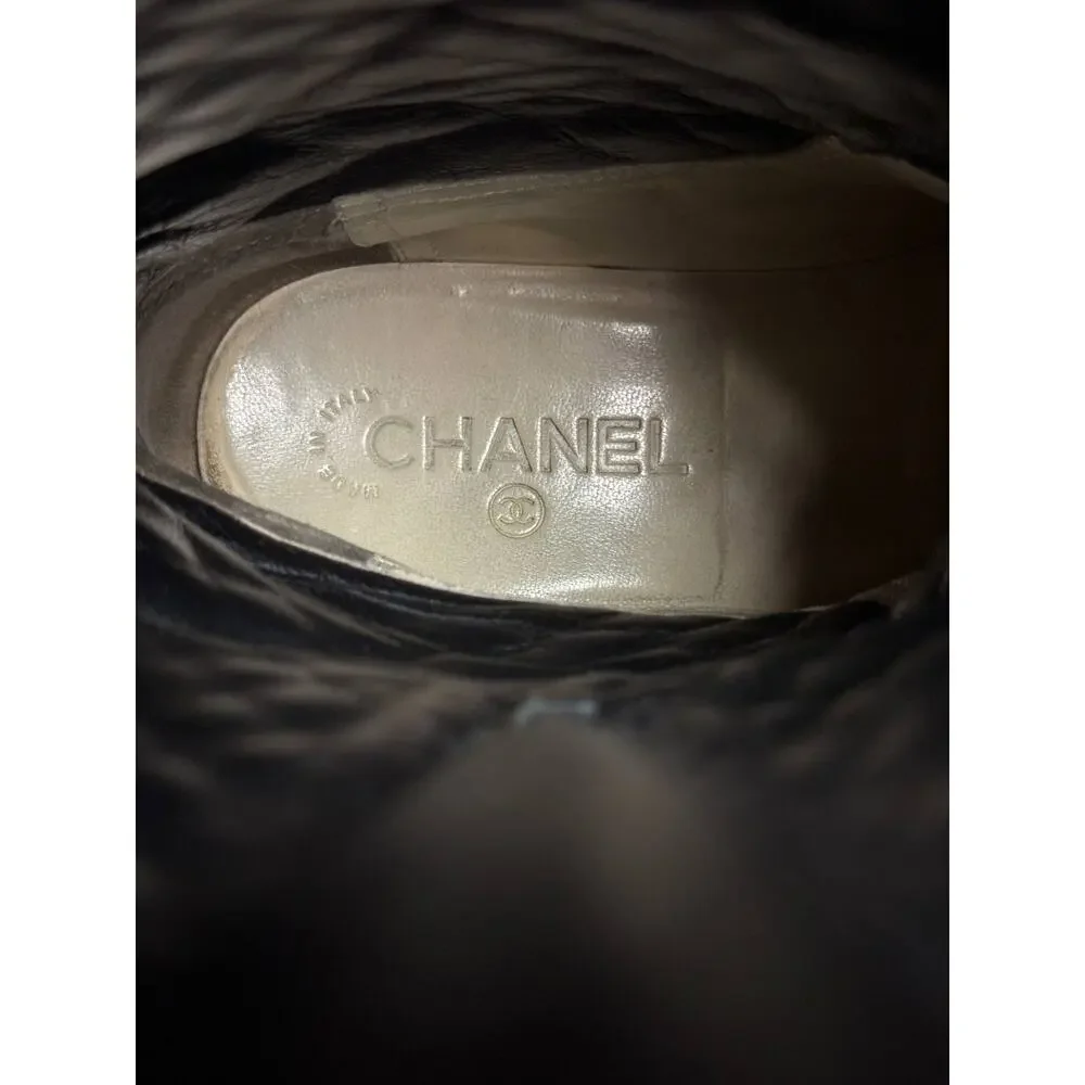 Chanel Black Quilted Leather Over-The-Knee Boots Sz.39,5
